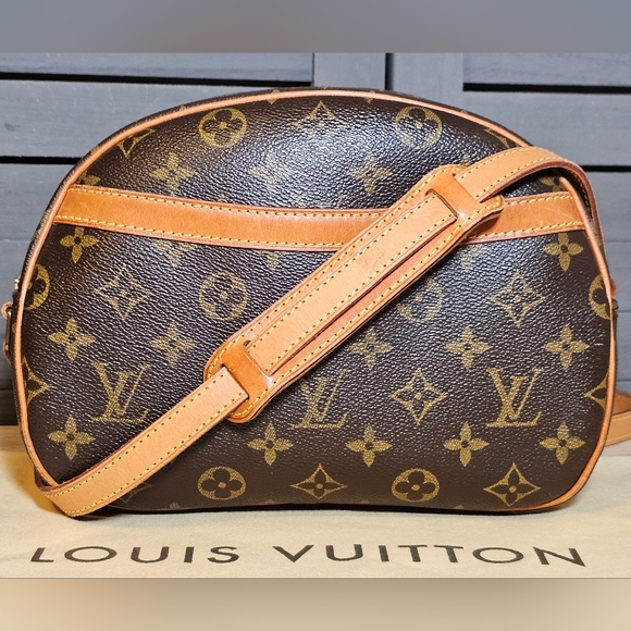 Authentic LOUIS VUITTON Monogram Blois Shoulder Bag - Picture 1 of 13